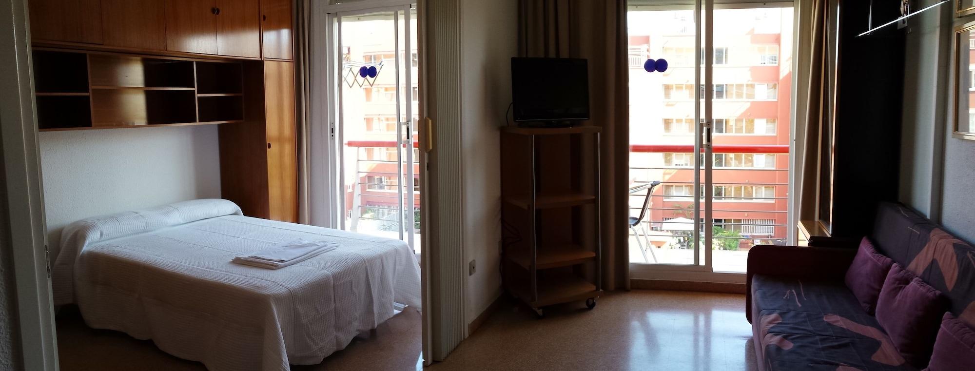 Mar Blau Apartamentos Calella Dış mekan fotoğraf